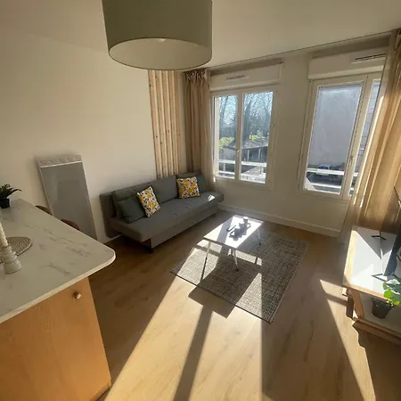 Spacieux T2 Proche Bordeaux, Parking Prive Apartment Bruges